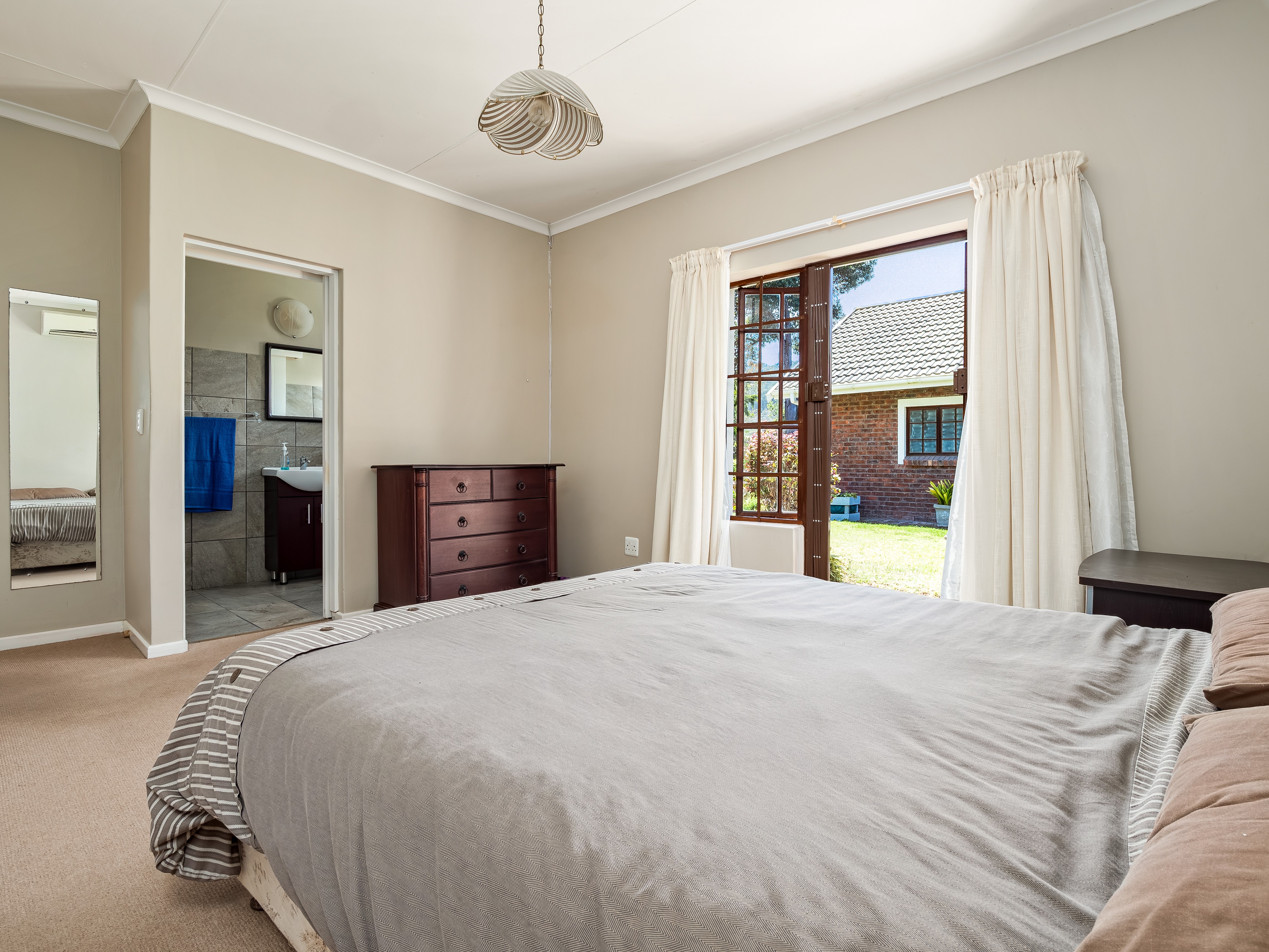 3 Bedroom Property for Sale in The Village Western Cape